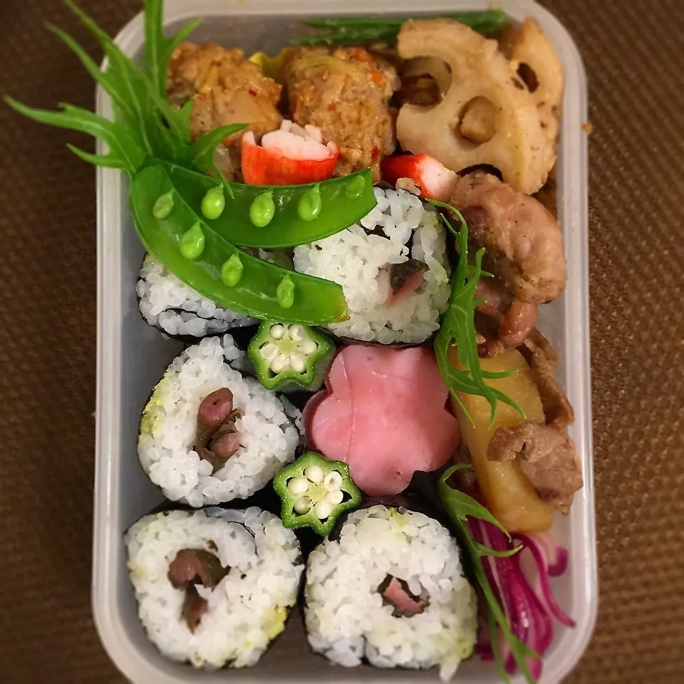 Snapdishの料理写真:中2しば漬け巻き巻き弁当|らぴすらずり(らぴ)さん