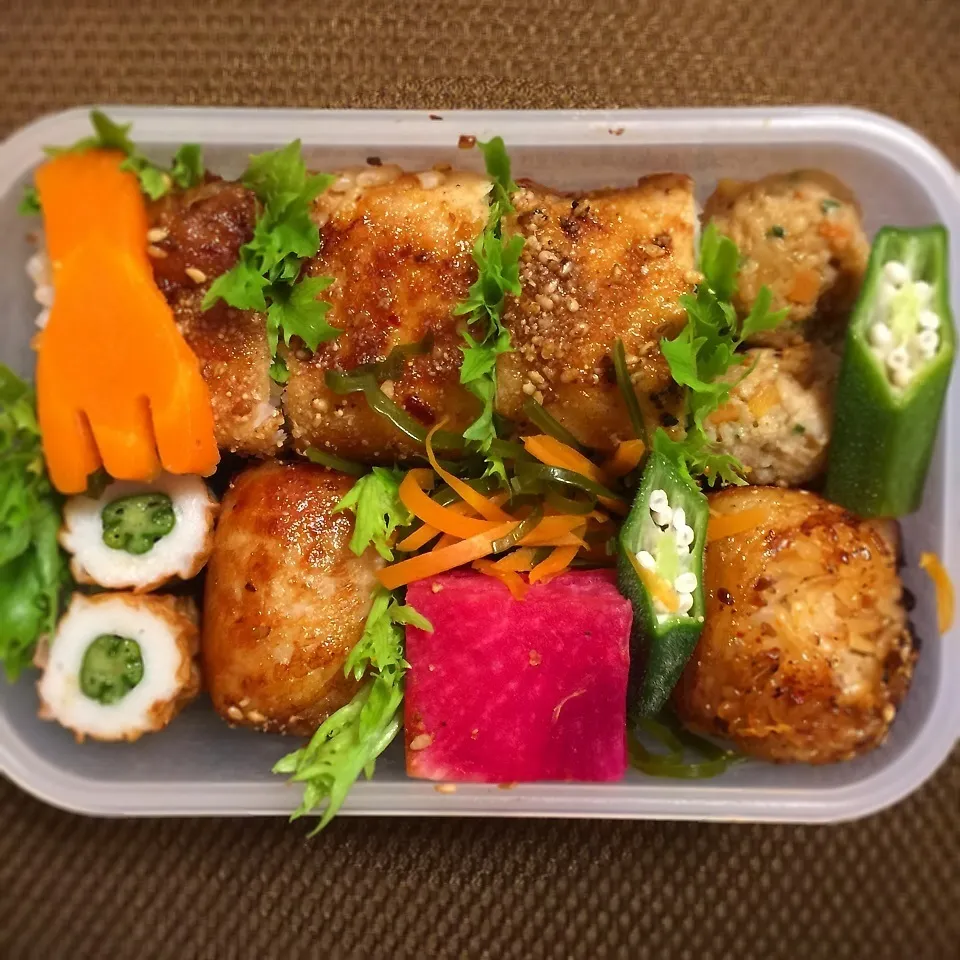 Snapdishの料理写真:【巻きS】中2肉巻き弁当♪男子茶色弁当上等っ！|らぴすらずり(らぴ)さん