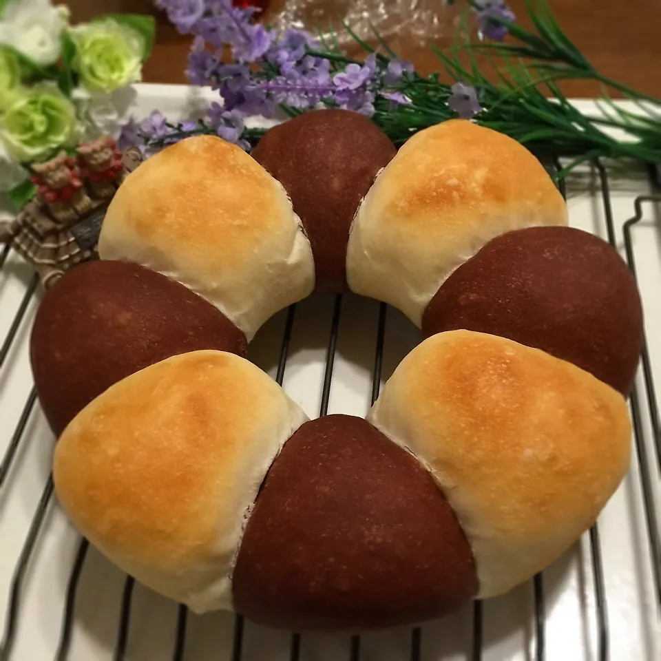 日本一簡単に焼けたよ！ 初の二色ちぎりパン♪ふんわふんわ〜|らぴすらずり(らぴ)さん