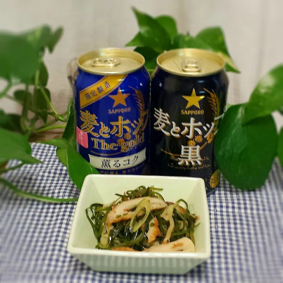 Snapdishの料理写真:切り昆布の煮物と一番搾り横浜づくり|らぴすらずり(らぴ)さん