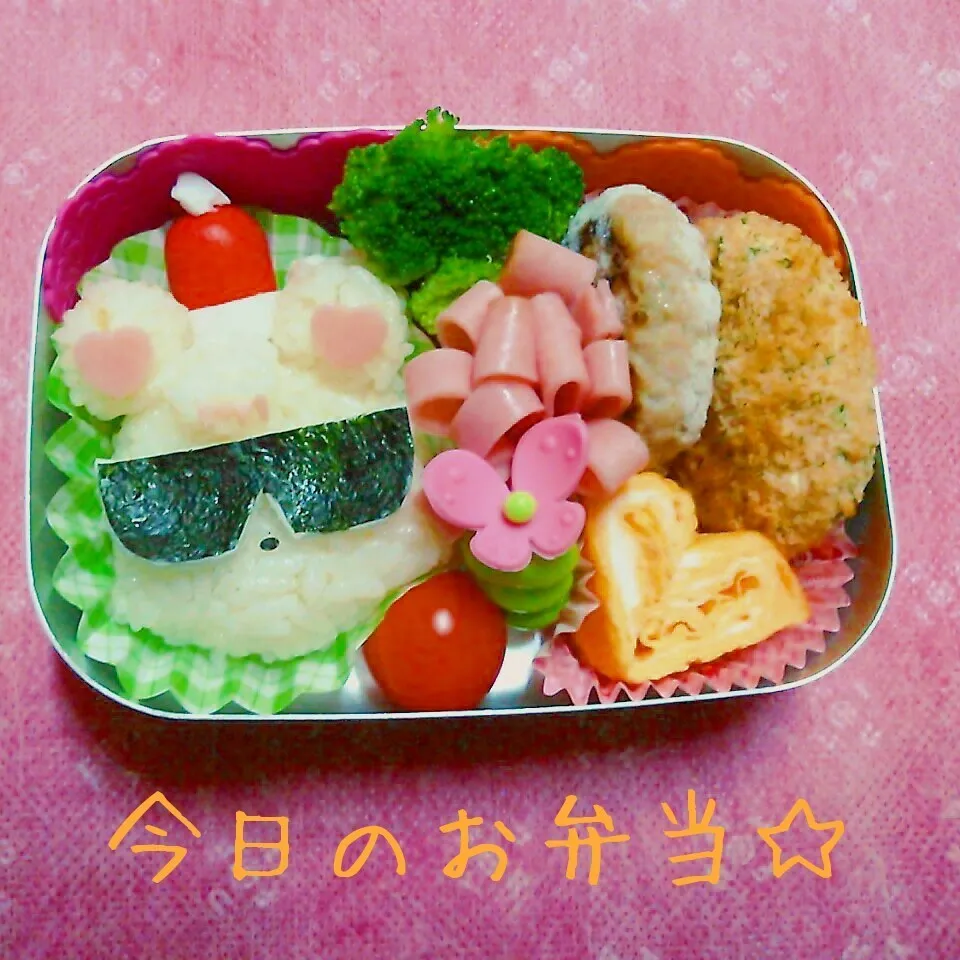 Snapdishの料理写真:2015年12月1日　ジュエルペット只今逃走中ラブラ弁当|ししゃもさん