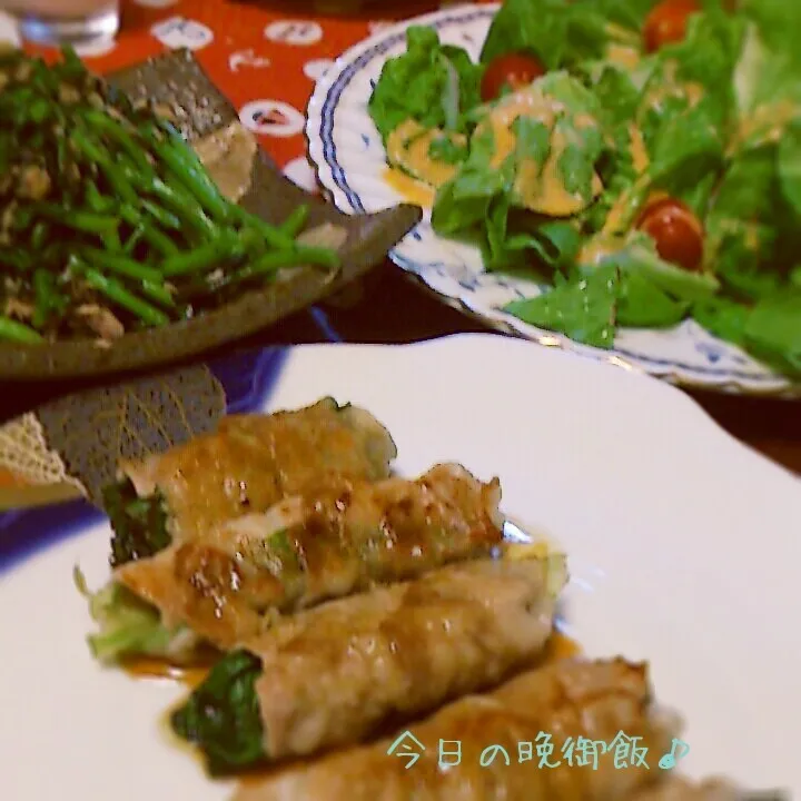 今日の晩ご飯～♬豚ロースのレタス巻きとニンジンの葉の炒め物|おれくっしゃんさん