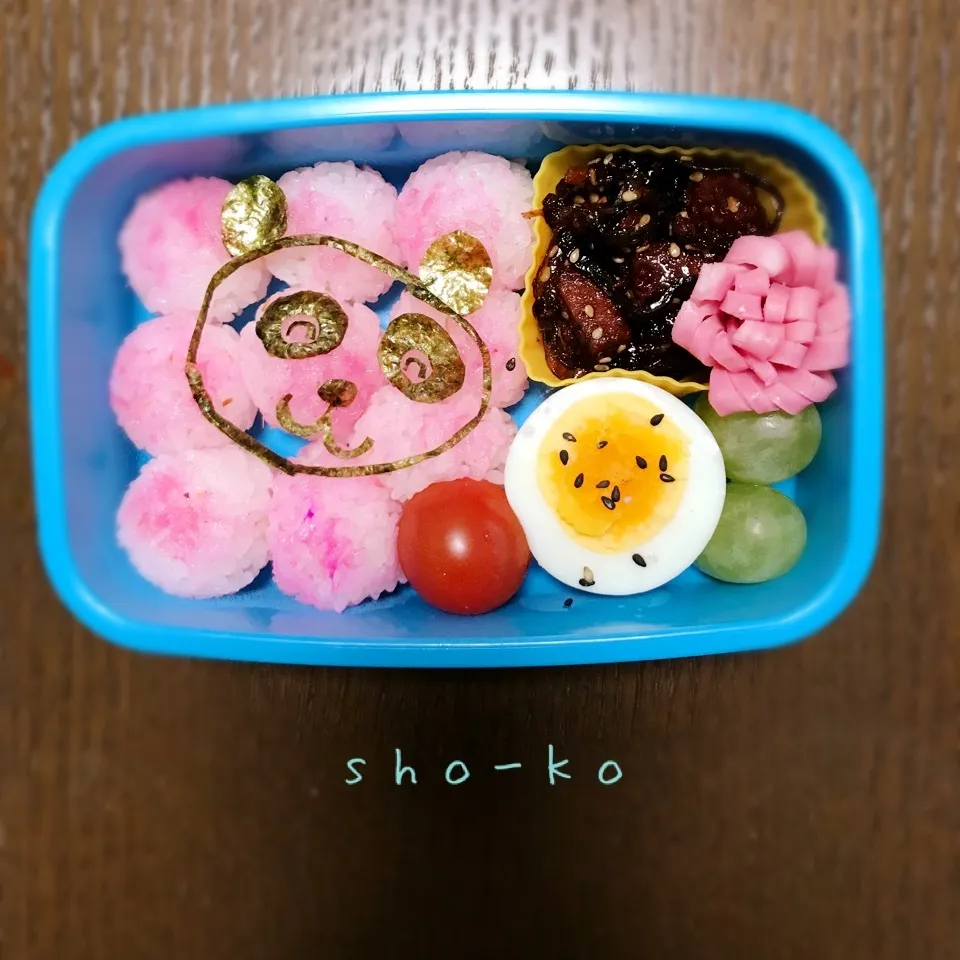 コロコロおにぎりパンダお弁当🐼|sho-koさん