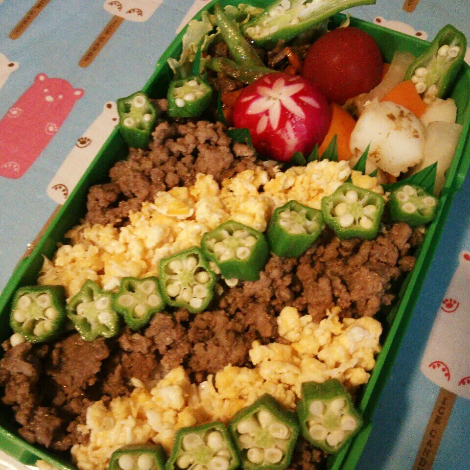 旦那の夜勤のお弁当♪|ぷーはるひゅうさん