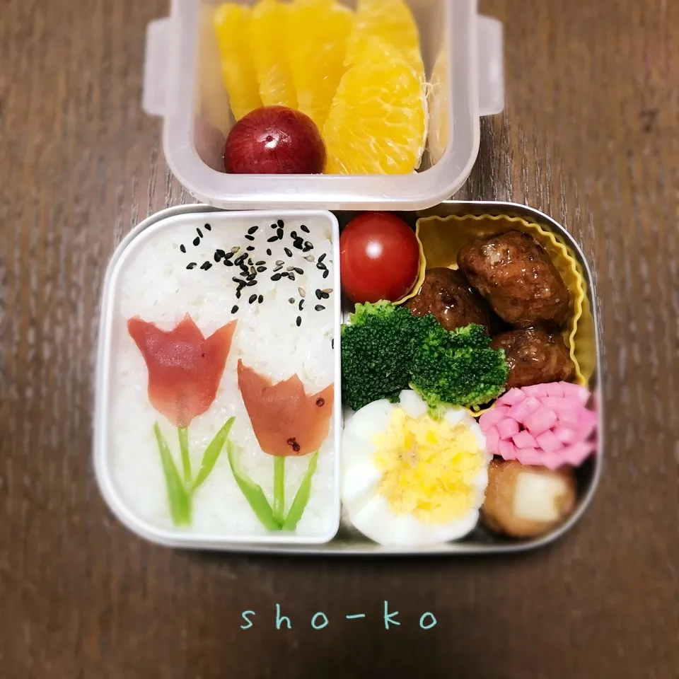 年少最後のチューリップお弁当🌷|sho-koさん