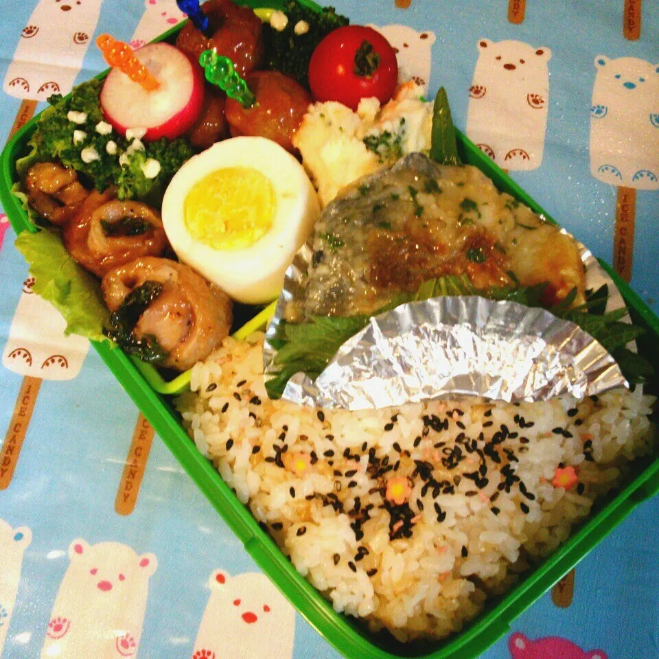 旦那の夜勤のお弁当♪|ぷーはるひゅうさん