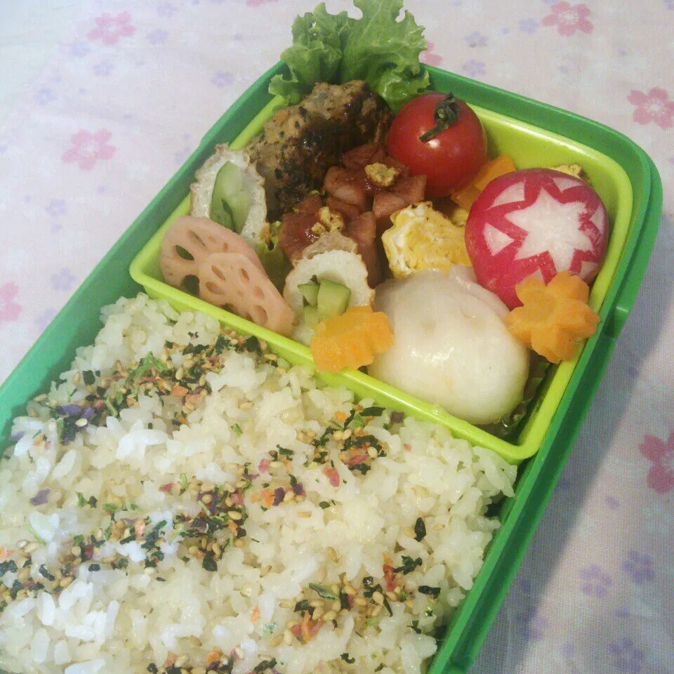 旦那の夜勤のお弁当♪|ぷーはるひゅうさん