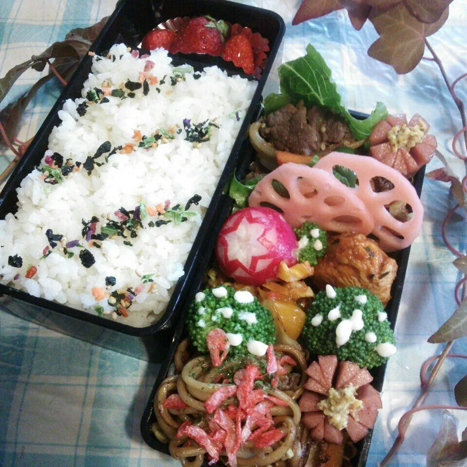 旦那の夜勤のお弁当♪|ぷーはるひゅうさん