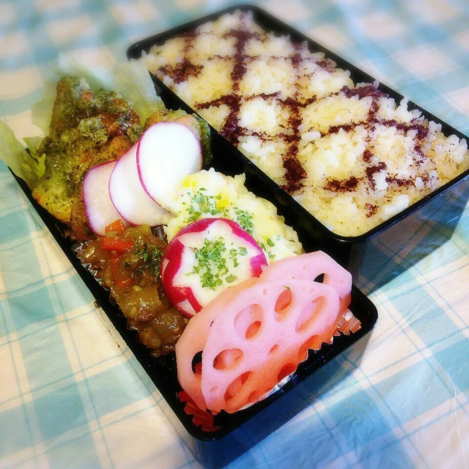 昨日の旦那の夜勤のお弁当♪|ぷーはるひゅうさん