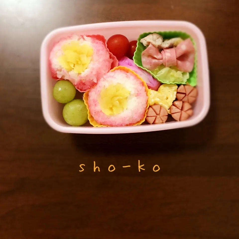 お花とリボンのお弁当|sho-koさん