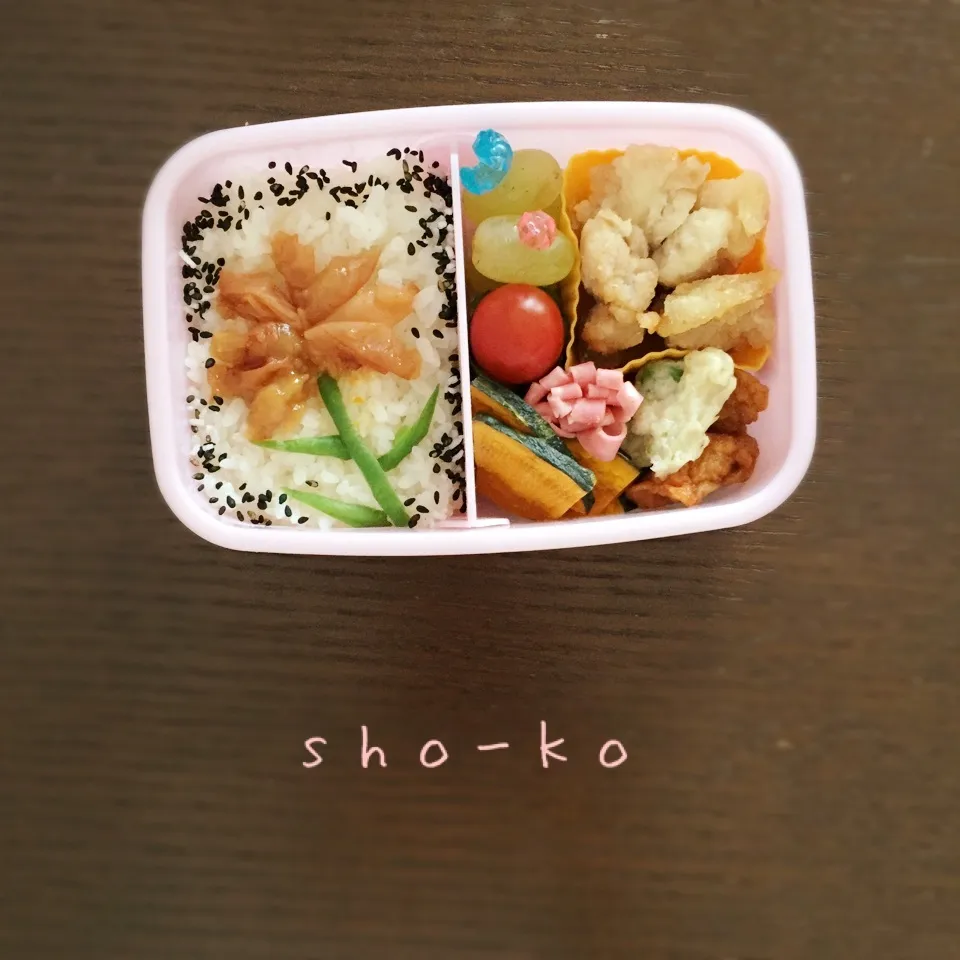 梅干しお花のお弁当|sho-koさん