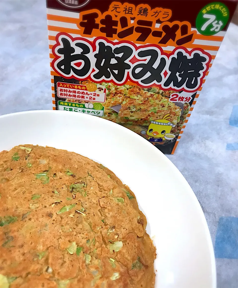 チキンラーメンのお好み焼きを作りました❗️
何も付けずに頂きます😋🎵👍|ギムレットさん