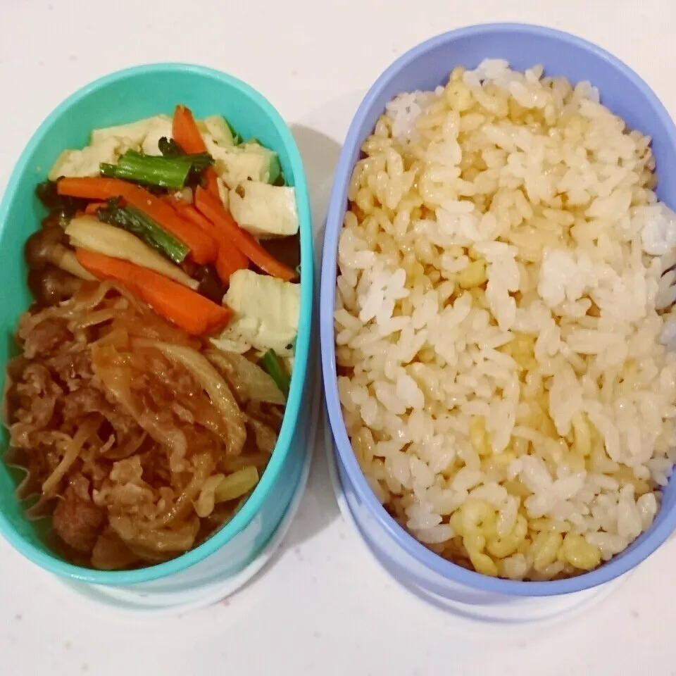 Snapdishの料理写真:牛すき風お弁当|ぽよさん