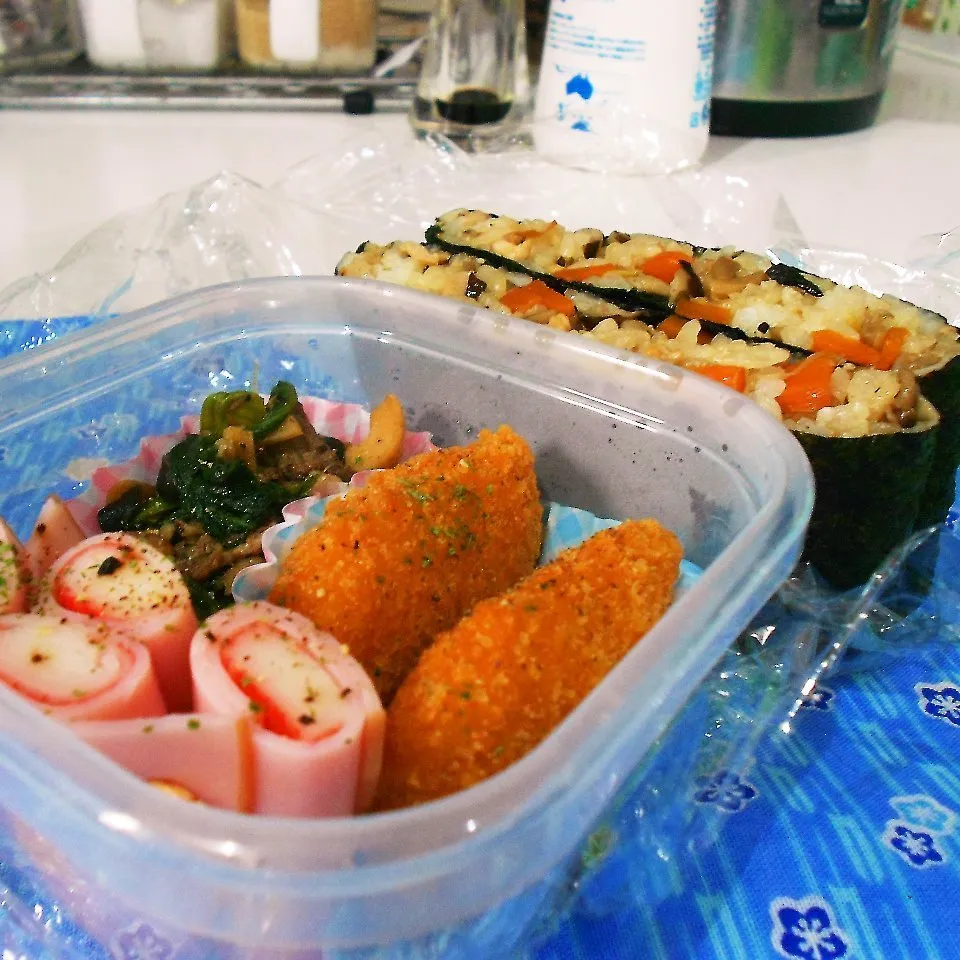 Snapdishの料理写真:混ぜご飯のおにぎらず弁当|ぽよさん