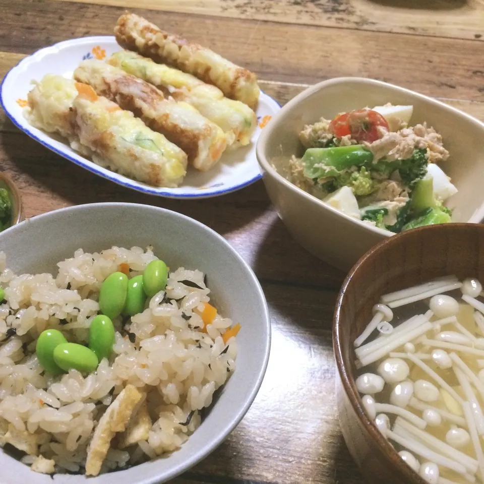 Snapdishの料理写真:ひじきご飯|みぃたんさん