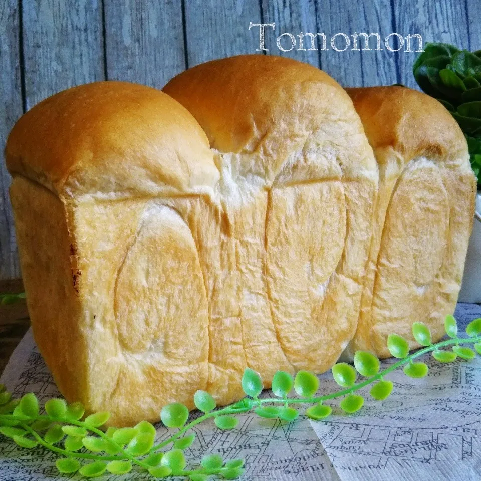 我が家の定番 山食パン☆|とももんさん