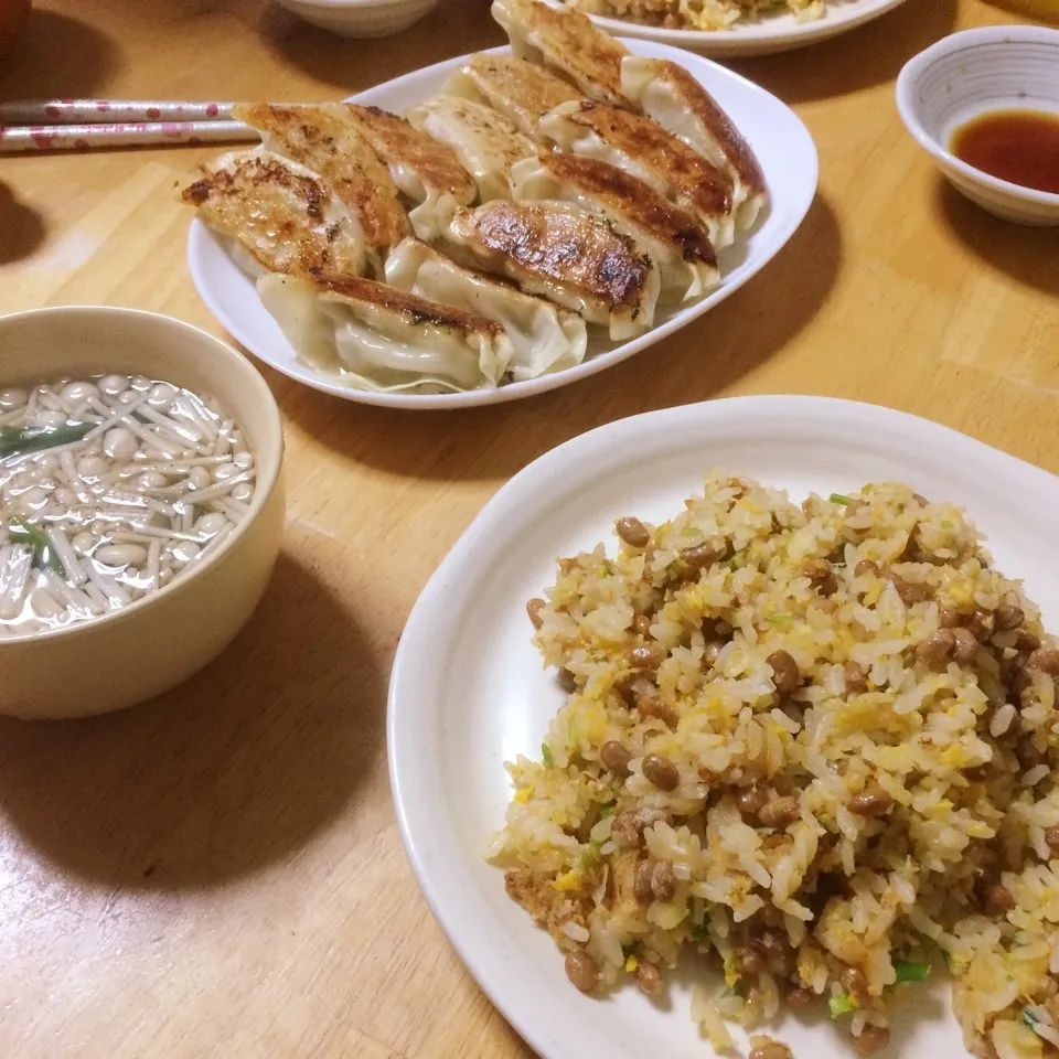 納豆チャーハンと餃子|みぃたんさん