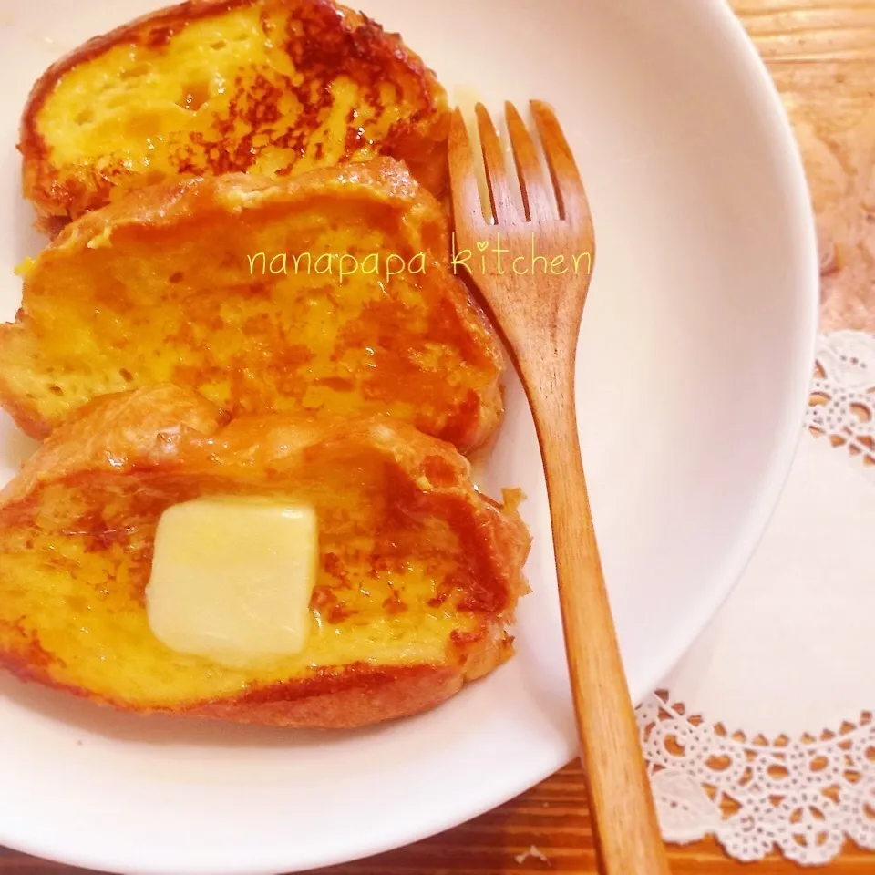 外カリ中ふわとろフレンチトースト♡|nanapapa kitchenさん