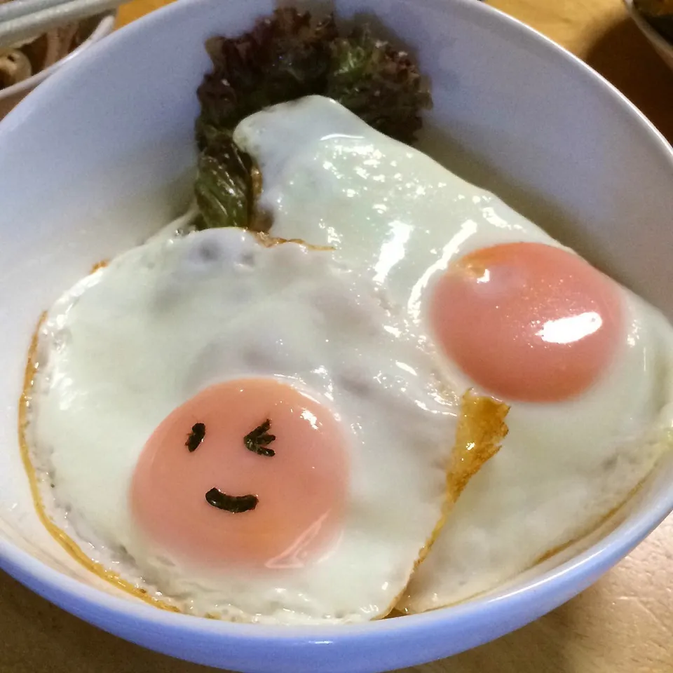 目玉焼きごはん|みぃたんさん