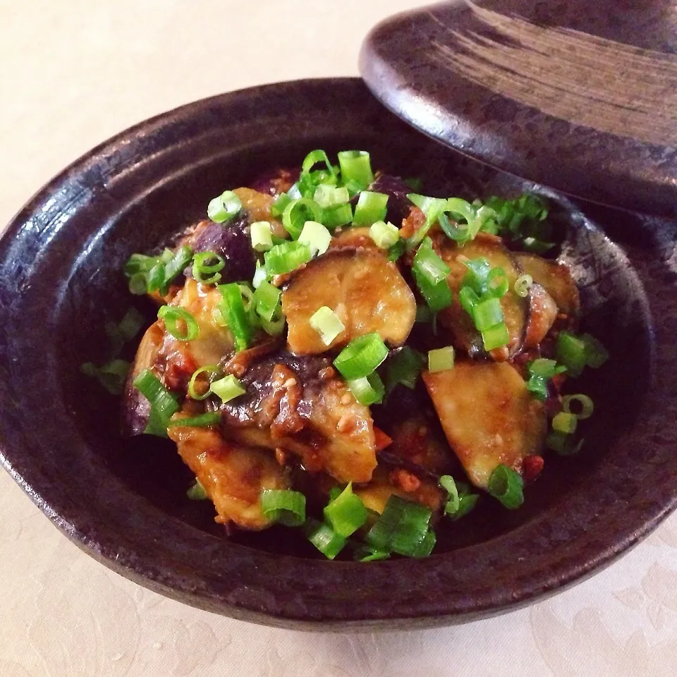 Snapdishの料理写真:♪タジン鍋で蒸し茄子の八丁味噌和え♪|henryさん