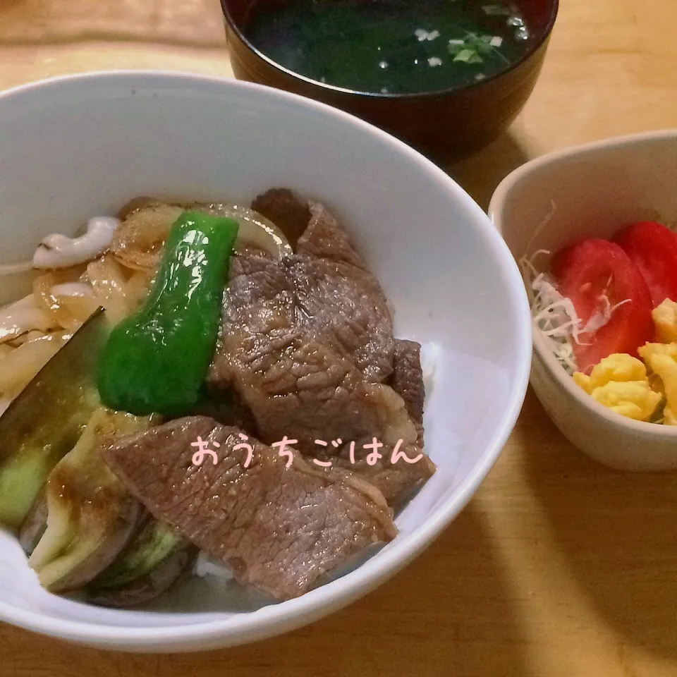 ステーキ丼|みぃたんさん