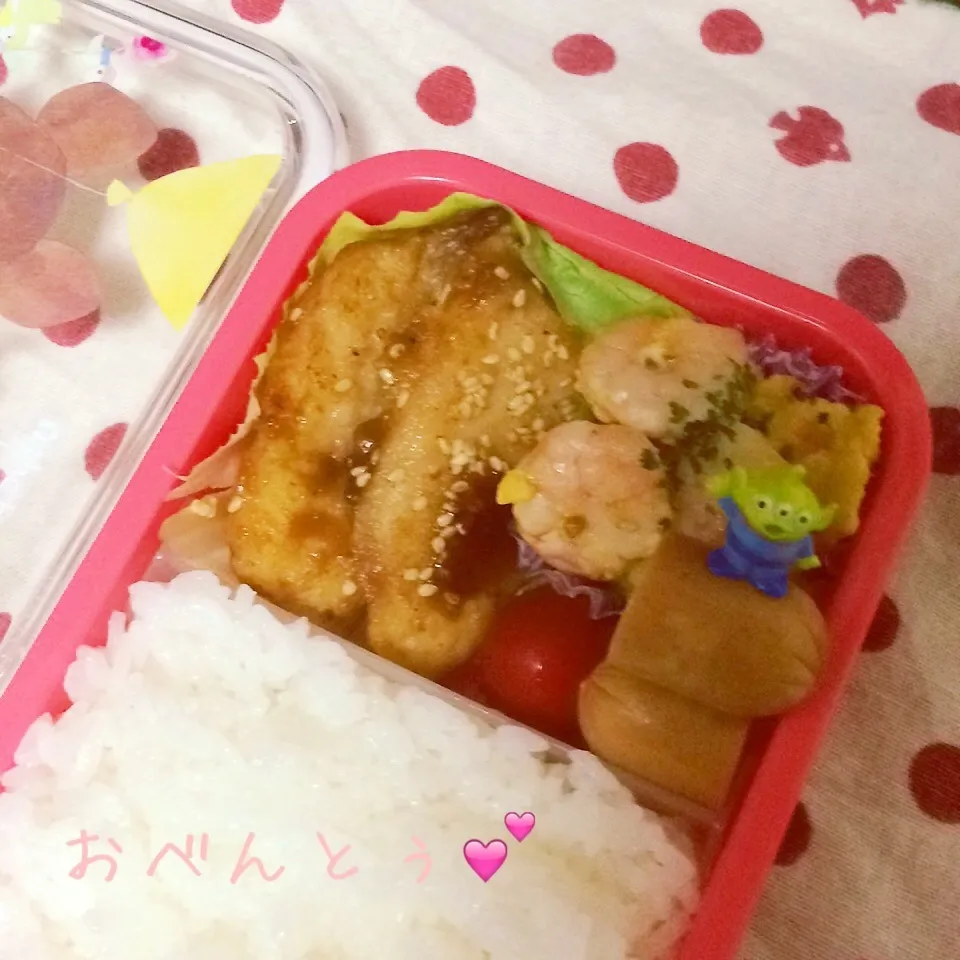 Snapdishの料理写真:娘のお弁当4月16日|みぃたんさん