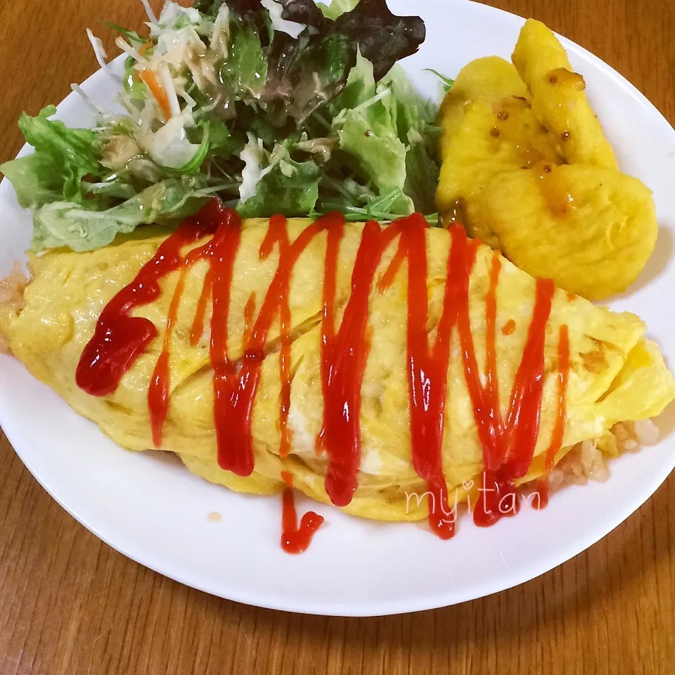 Snapdishの料理写真:オムライスランチ|みぃたんさん