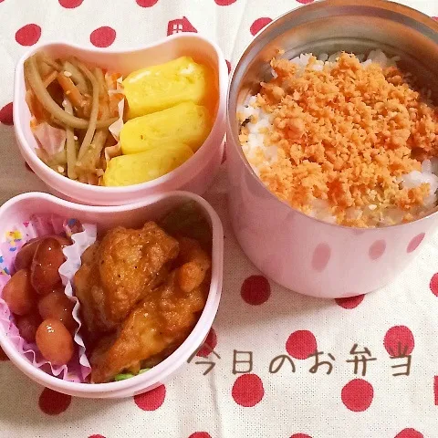 Snapdishの料理写真:娘のお弁当5月7日|みぃたんさん