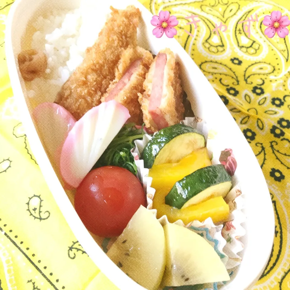 Snapdishの料理写真:6／19 娘のお弁当🍱アジフライ|きゃずさん