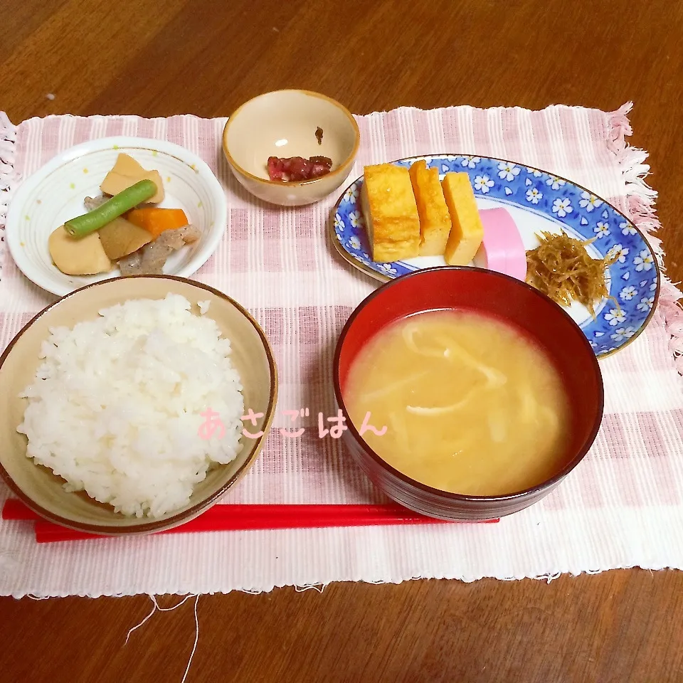 朝食|みぃたんさん