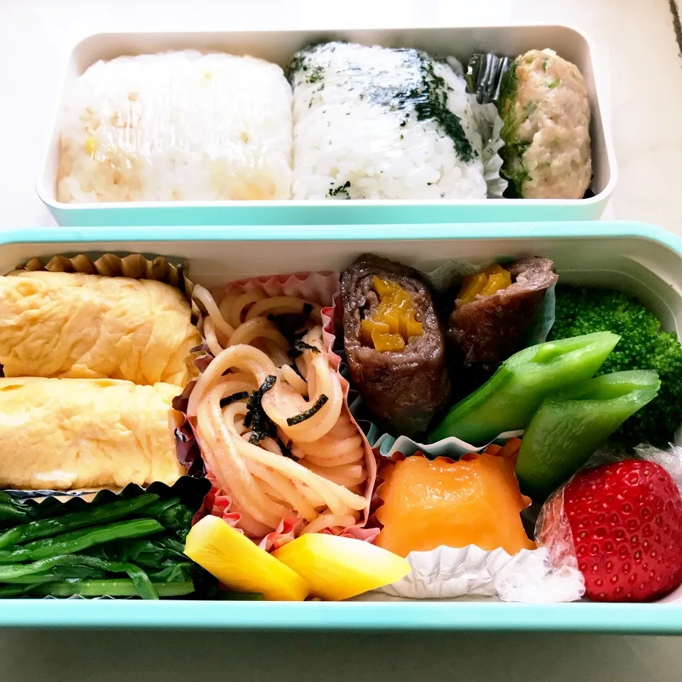 今日の娘弁当🍱 四角おにぎり|きゃずさん