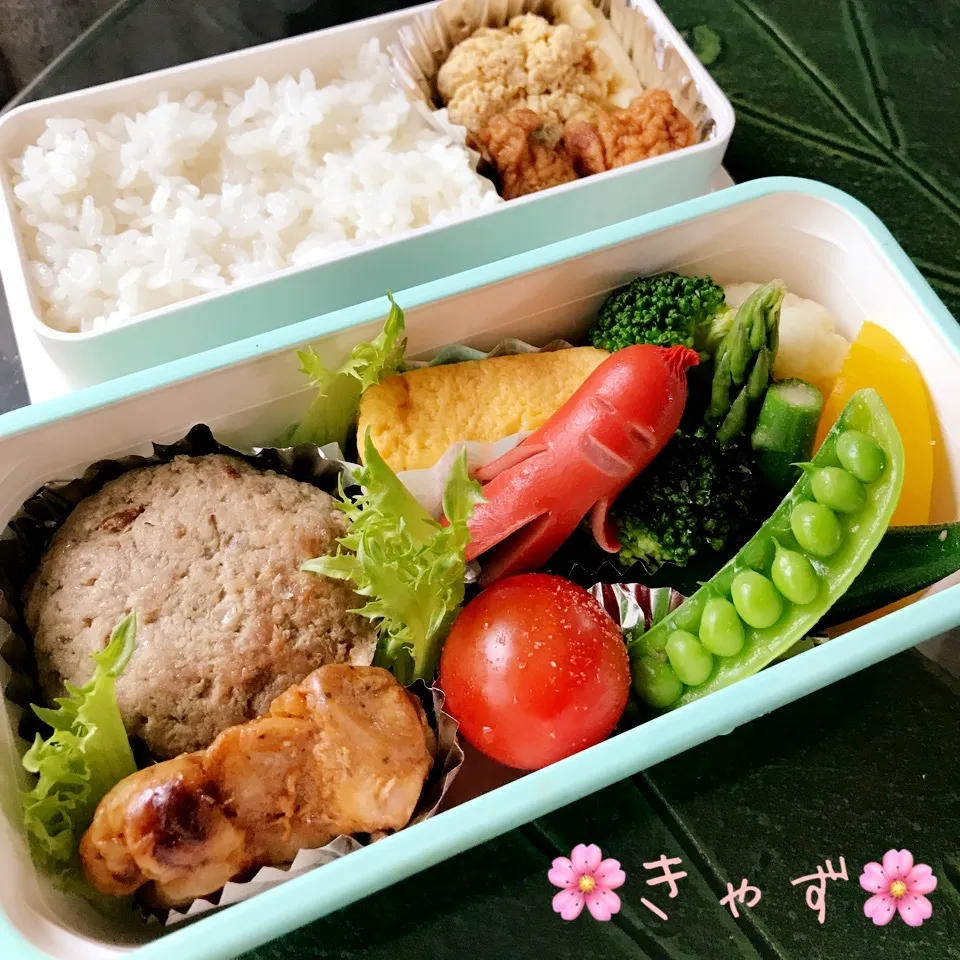 Snapdishの料理写真:今日の娘弁当🍱ハンバーグ弁当|きゃずさん