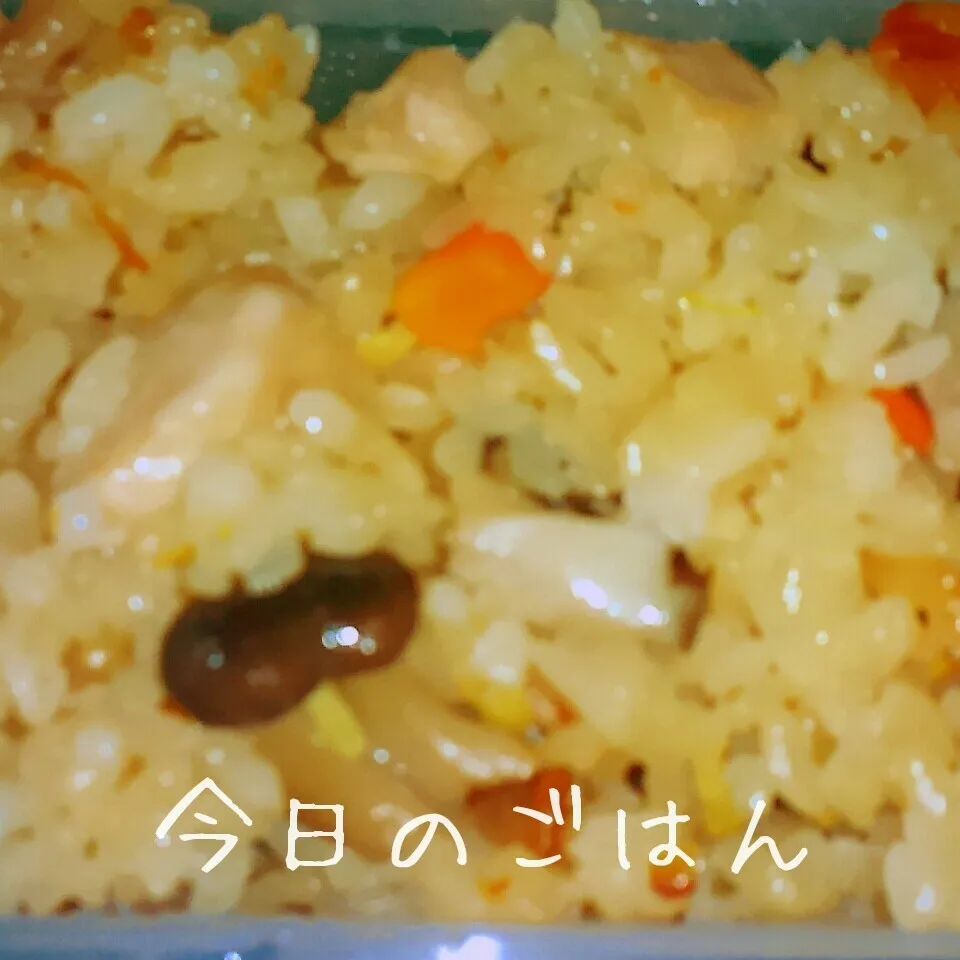 鳥とキノコの炊き込みご飯|きゃずさん