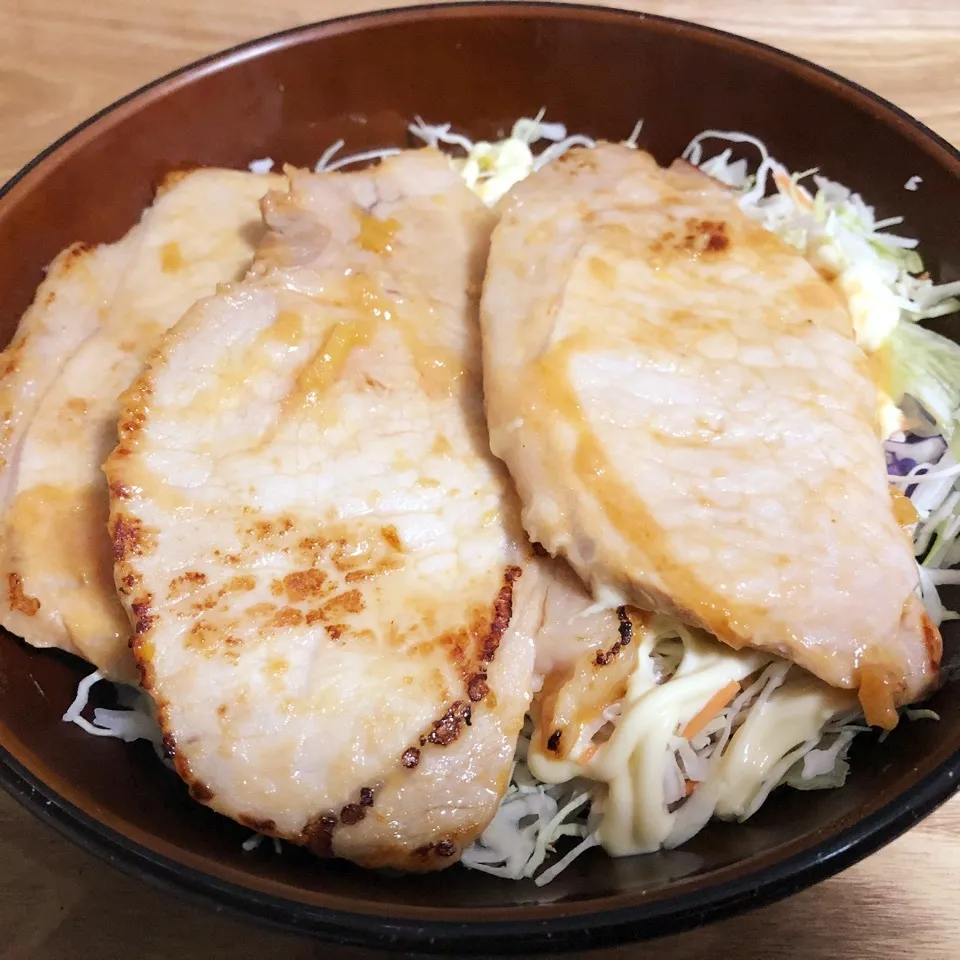 豚の生姜焼き丼|まぁたんさん