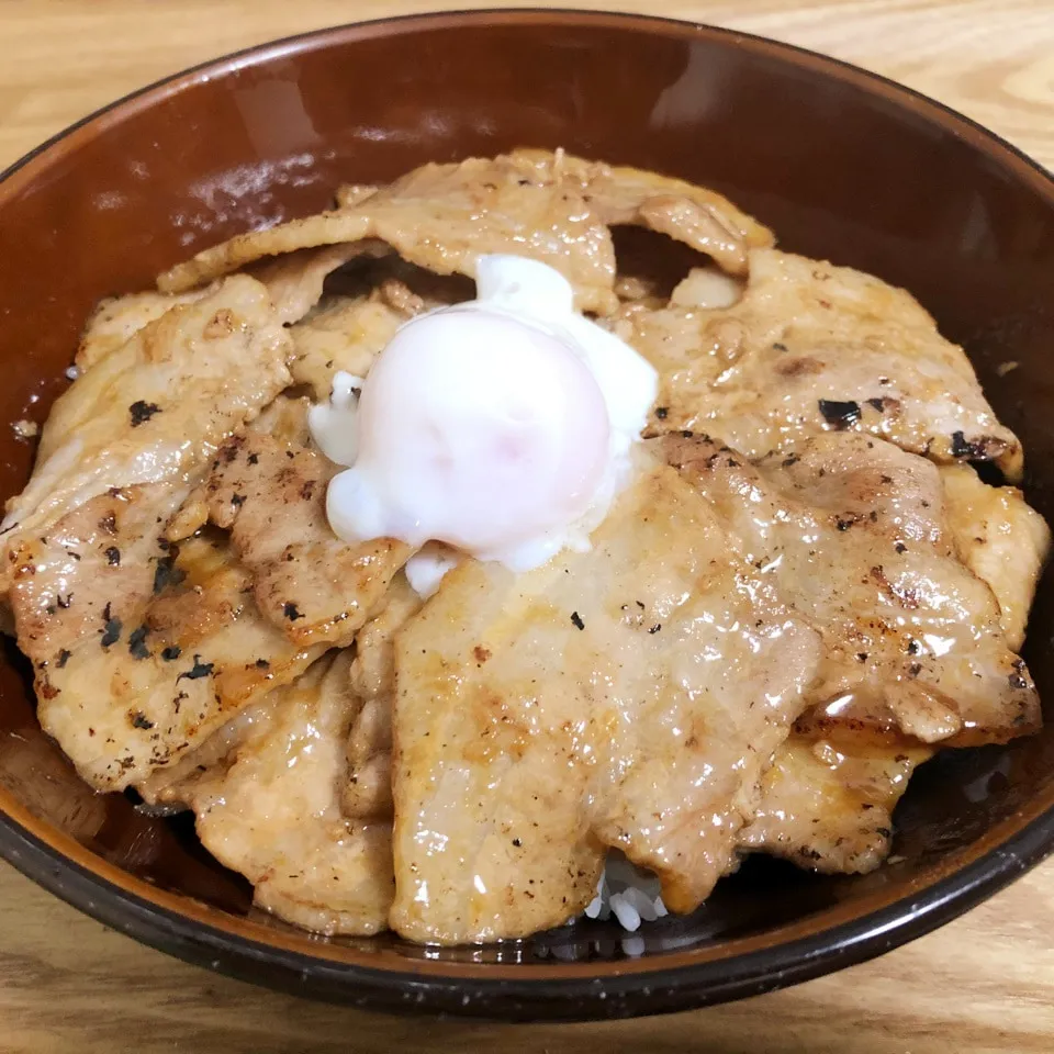 Snapdishの料理写真:豚丼|まぁたんさん