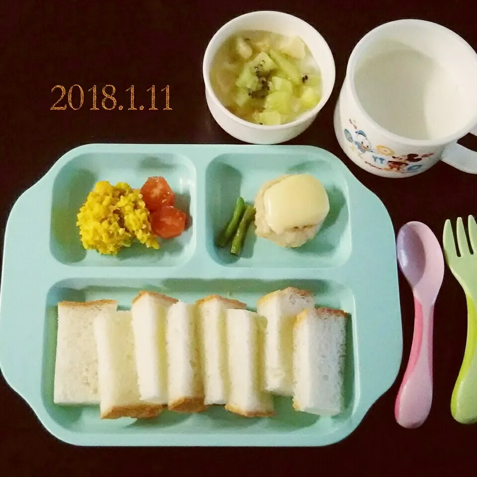 1歳 朝ごはん|✳ku✳さん