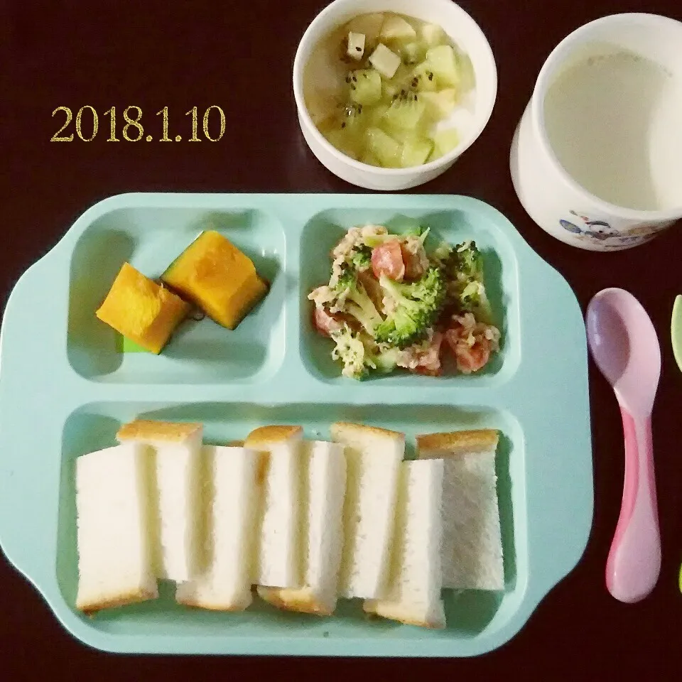 1歳 朝ごはん|✳ku✳さん