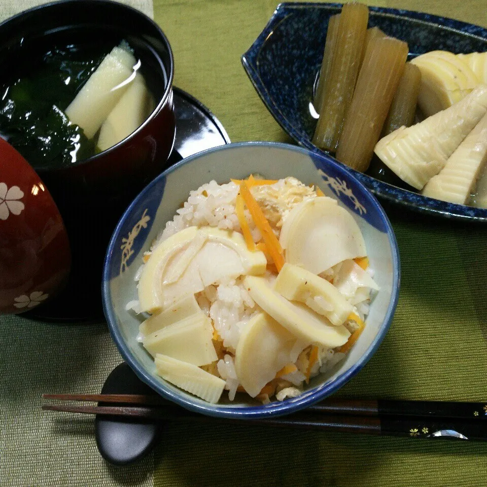 Snapdishの料理写真:筍ご飯🍀筍とふきの炊き合わせ🍀若竹椀|くりんさん