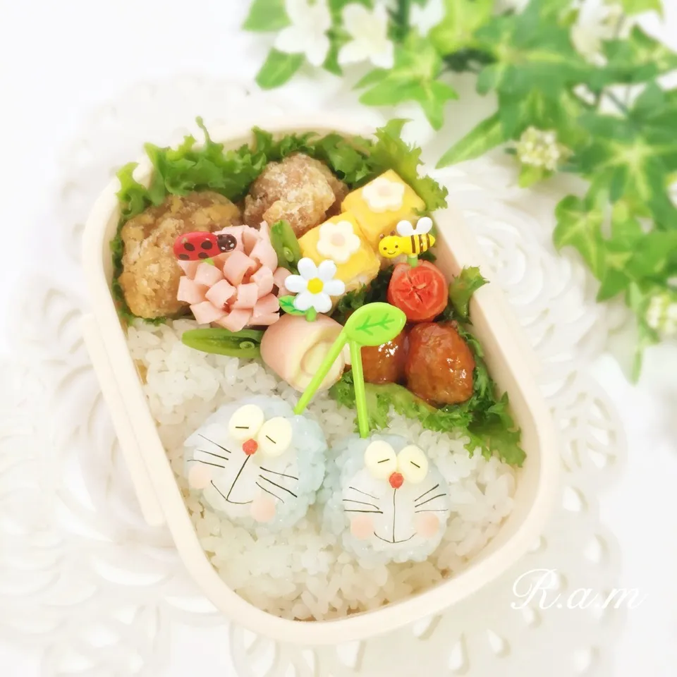 さくらんぼ🍒ドラえもん弁当|R.a.mさん