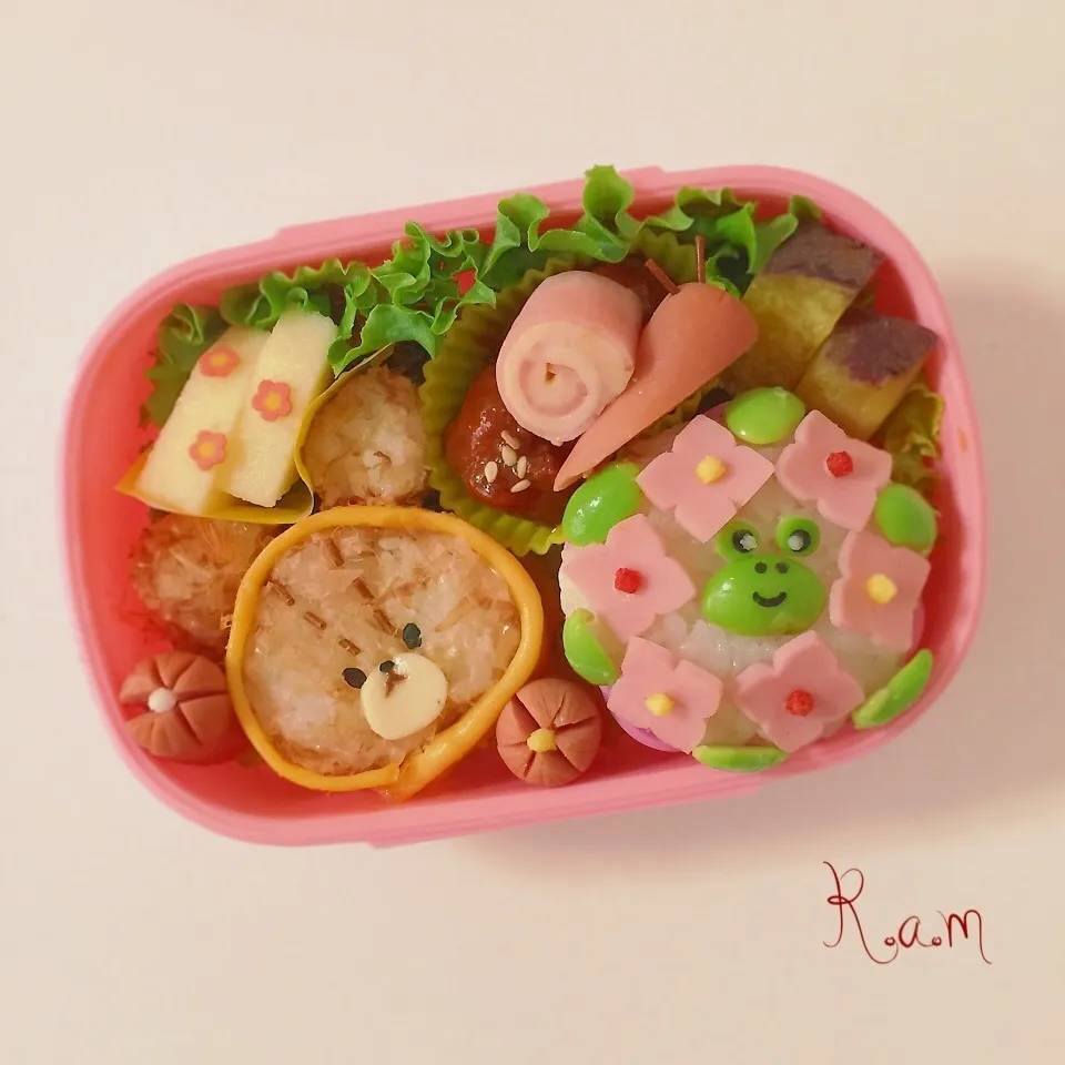 ジャッキー♬梅雨の紫陽花おにぎり弁当.｡.:*♡|R.a.mさん