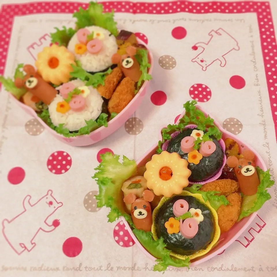 Snapdishの料理写真:ひょっこりくまさんのお花いっぱいおにぎり弁当♡|R.a.mさん