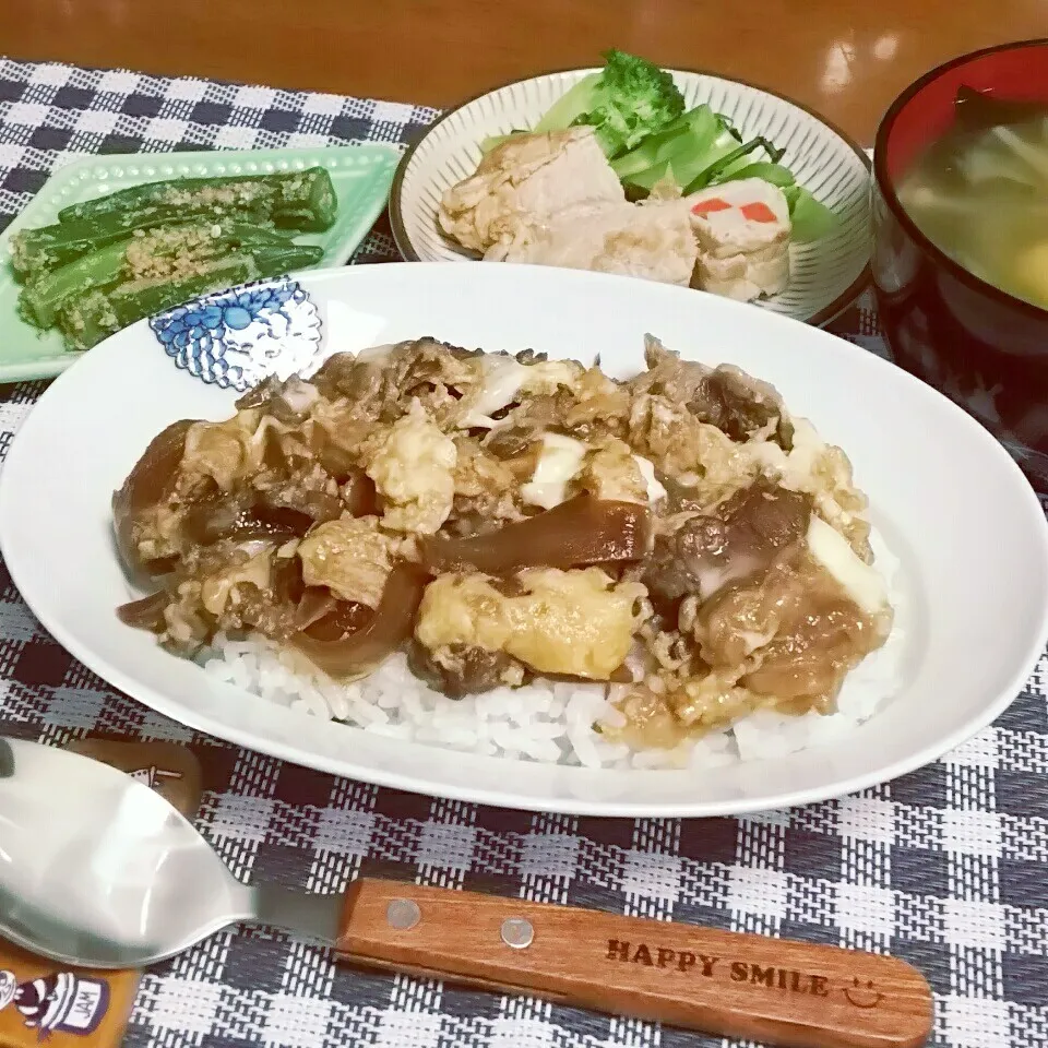 ＊牛肉玉子の他人丼🐮🐣🎵＊|とししいたけさん