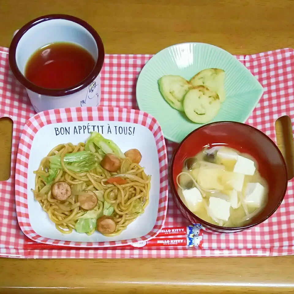 ＊給食風🎵娘の晩ご飯🌃🍴＊|とししいたけさん