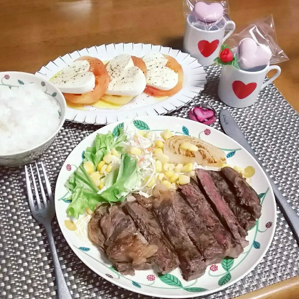 ＊バレンタイン♥牛ロースステーキディナー🌃🍴＊|とししいたけさん