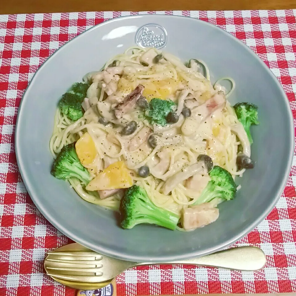 ＊しめじベーコンかぼちゃのクリームパスタ🍝晩ご飯＊|とししいたけさん