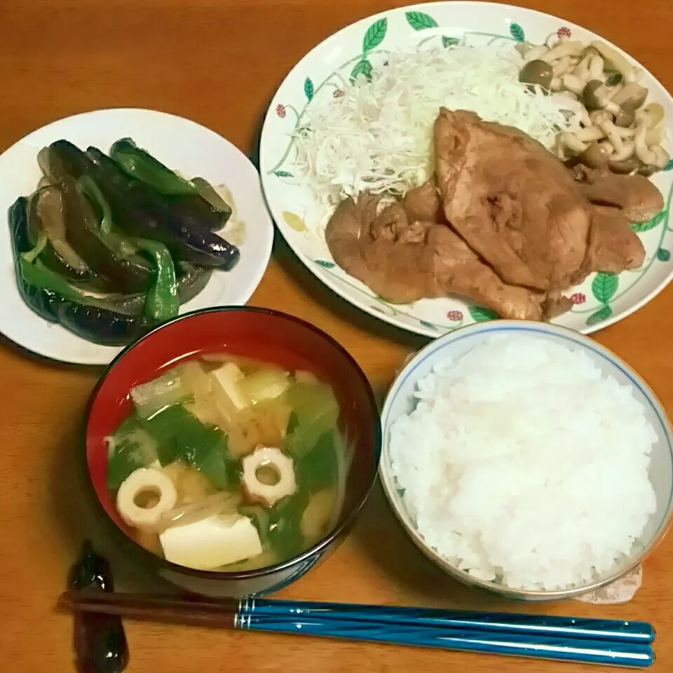 ＊豚のしょうが焼き🐷茄子の味噌炒め🍆晩ご飯🌃🍚＊|とししいたけさん