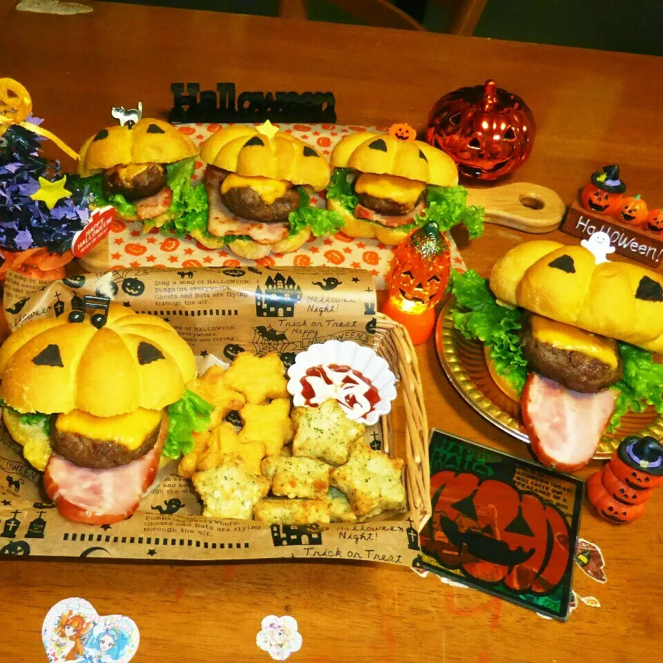 Snapdishの料理写真:＊🎃ハンバーガーでハロウィンパーティ💖＊|とししいたけさん