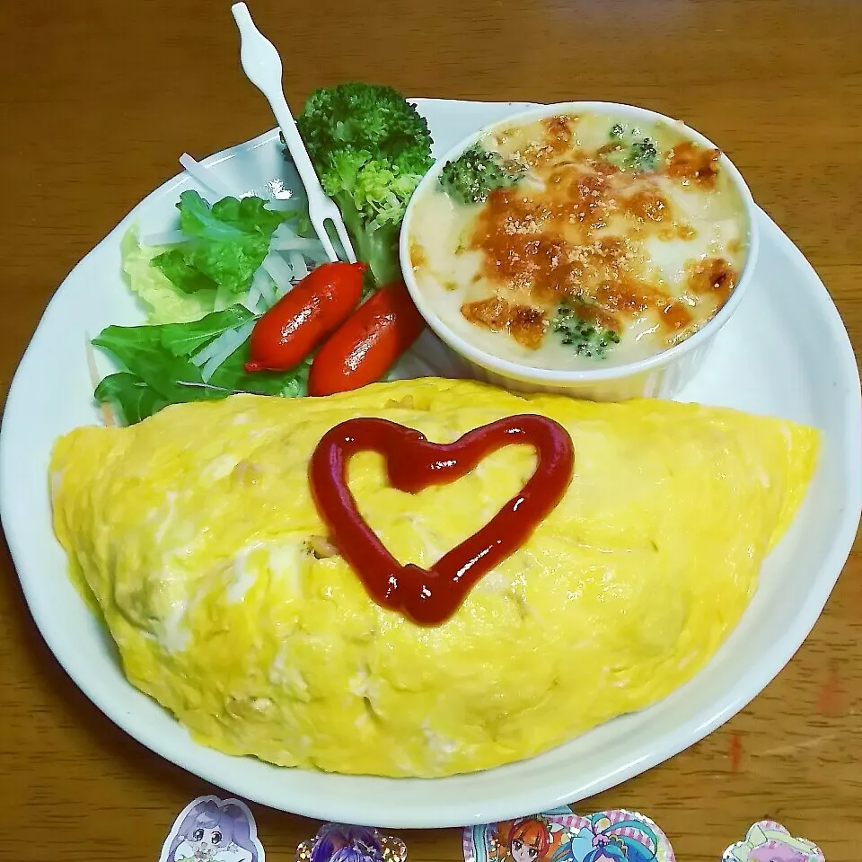 Snapdishの料理写真:＊オムライス＆グラタン＊|とししいたけさん