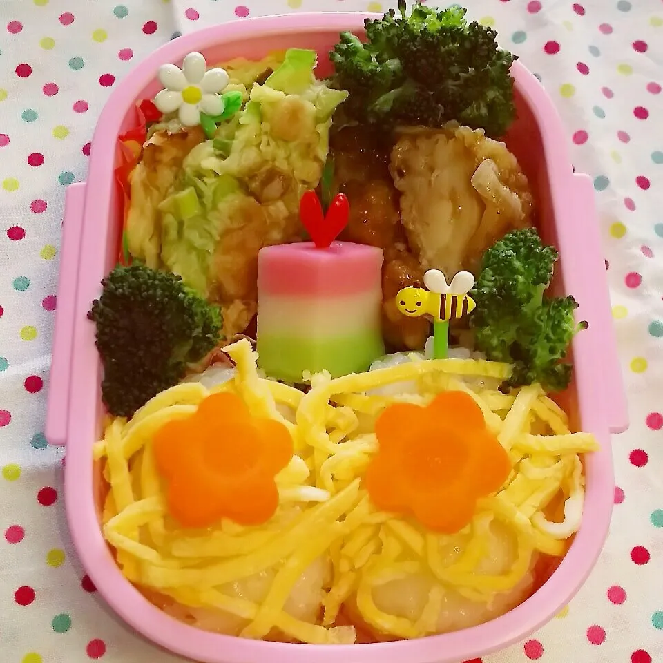 Snapdishの料理写真:＊ひな祭りの名残弁当＊|とししいたけさん