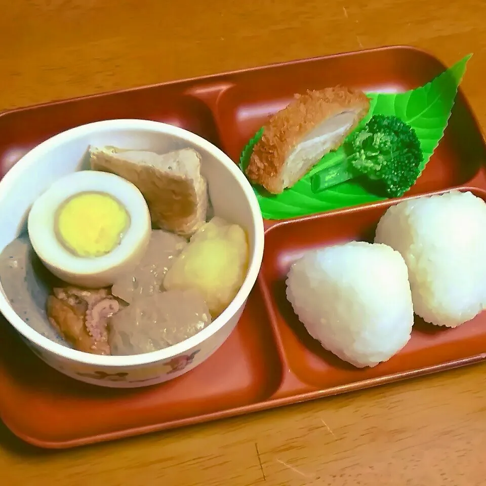 ＊子供のおでん定食＊|とししいたけさん